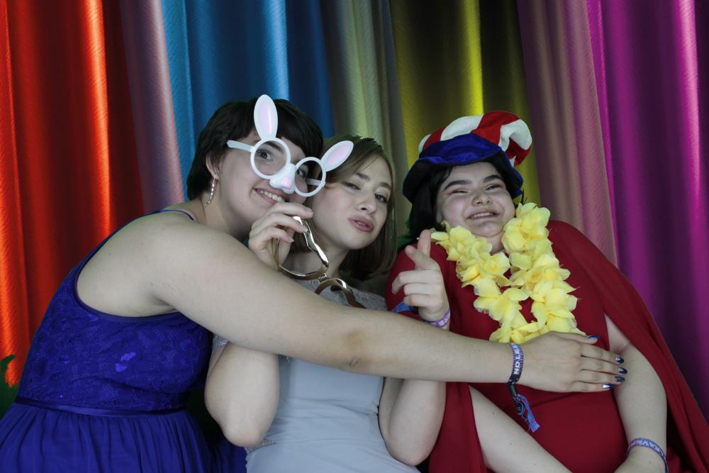 Silvermere Notre Dame  | View more photos from the event at gallery.myphotoboothexperience.co.uk/u/MyPhotoBoothExperienceLtd/Silvermere-Notre-Dame